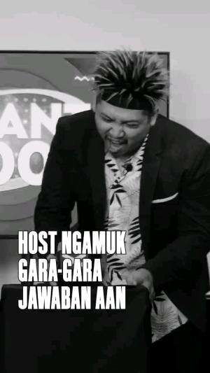 AAN JADI HOST 
#videolucu #komedi #comedy #tretanmuslim
