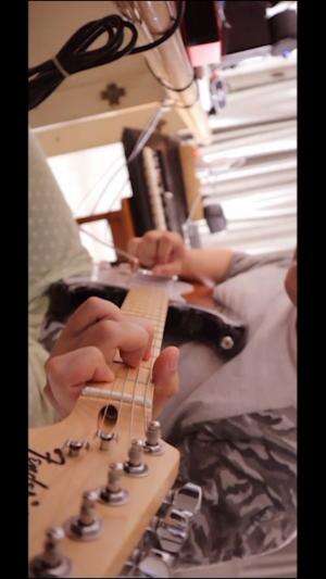 Short Fingerstyle Cover On "Night Changes" By One Direction