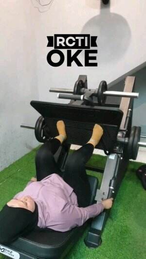 Latihan paha silahkan di coba by @diyah
.
.


 #gym #gymmotivation #legday #latihankaki 