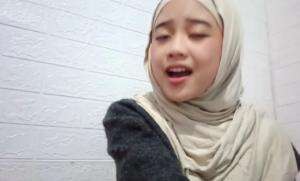 IDOL_XIII Devi Nur Hudaini_21 Tahun_Bandung_Remaja-Hivi