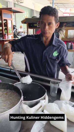 Hunting Kuliner Hiddengems Es Dawet Seger #hunting #kulinerhiddengem #wisatakuliner #kuliner #hiddengems #cendoldawet #cendoldawetpokoeambya