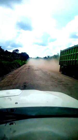 INFO JALAN BERDEBU BOS KIH
 #hatihatisaatlewatjalanberdebu
 #Jalandatar 