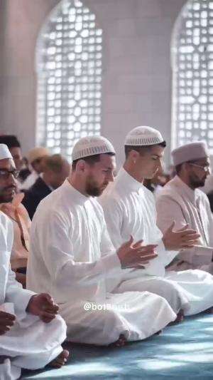 CR7 dan Messi Ai #cr7 #messi #ai #shortplus #RCTIPlus #fyp #fypシ 