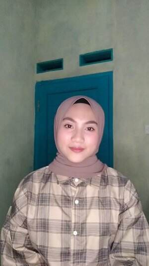 KDI 2021 SITI HALIMAH SYADIAH JAWA BARAT 18 PAYUNG HITAM #OnlineAuditionKDI2021