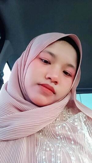 TINBS APRILLYA SUSANTI PADANG 17 TAHUN HAPPIER