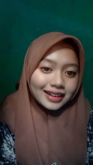 Dhea Fani Maurizka_17tahun_Bogor _Shooq&Isfalana