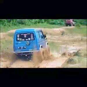 Jimny super 4x4 mencoba trek Galian C yang sebelumnya dalam, ternyata aman untuk fun offroad. #MyFirstVideoOnHOT+ #funoffroad  #jimny4x4  #o
