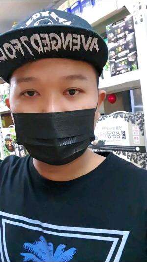 Belanja di Hana Mart Sekalian Cari Coklat Favorit Buat Hari Libur Kerja.Disini Lengkap Banget Rekk.#RCTIPlus #shortplus #belanja #jalanjalan