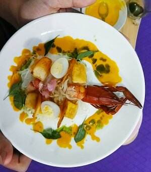 Deconstructed Laksa Tangerang dg Lobster Air Tawar, Basil Oil, & Acar Bawang | Mochamad Awaludin-Akuntan, 30thn. #onlineauditionmci9