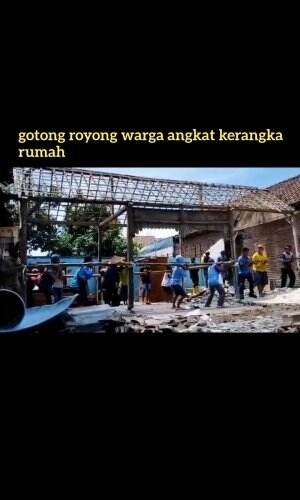 contoh kerukunan warga di desa, saling membantu dan kompak 💪 
 #orangdesa
 #Guyon 
 #guyubrukun