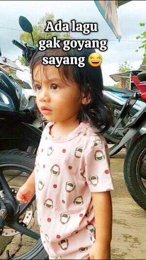 bayi suka joget #RCTIPlus #HOTrctiplus #RCTIoke #Anak bayikkk 