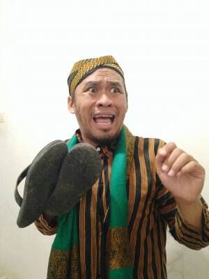 Murid ustad al untung harus jaga wudu nya.