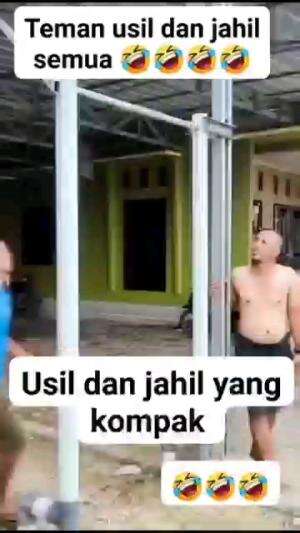 JAILIN TEMAN

#videolucu #videokocak #videohalu #videojenaka #videomeme #videongakak