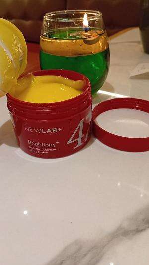 HB cinta by newlab 
wajib cobain wangi, mencerahkan kulit 
paling suka gak lengket pas siap di pakai 
 #newlab  #hbcintanewlab  #handbodyvir