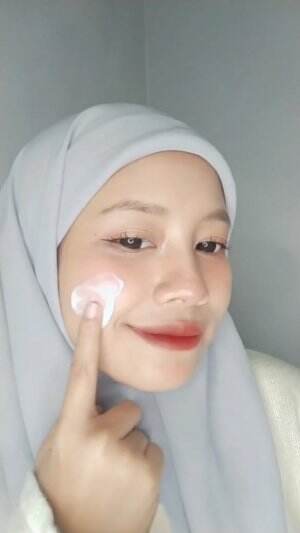 ini dia sunscreen nyaa, bener2 worth to buy 🙌🏻  #RCTIPlus 