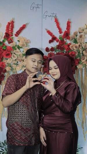 POTRET ENGAGEMENT 