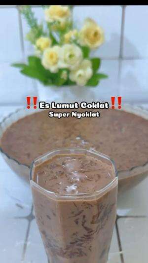 Daripada berburu takjil tapi gk kebagian Yukk bikin ini aja Buatnya hanya 10 menit Yg suka coklat dijamin suka😍  #escoklat  #eslumutcoklat 