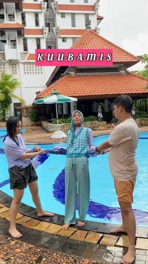 Main game susun kata ! Yang gak bisa jawab siap2 nyebur 🤣  #games Seru  #Games Heboh  #Main Games 