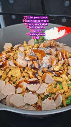 MENU MASAKAN RUMAHAN SIMPLE
“Oseng Kacang Tempe Bakso”
#Cooking #inspiration #Menumasakanrumahan #Tips #Trik #Idejualan #ummuhusna