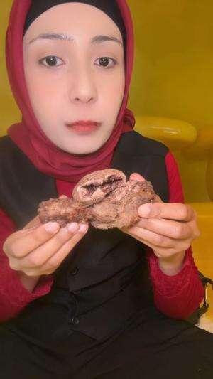 donut gemoy buatan mulut ajaib ku dijual sama cece acid 