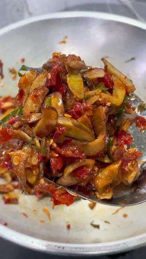 MENU MASAKAN RUMAHAN SIMPLE
“Olahan Biji Durian Pedas”
#Cooking #inspiration #Menumasakanrumahan #Tips #Trik #Idejualan #ummuhusna