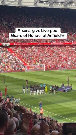 Arsenal Give Liverpool Guard of Honor  #Liverpool  #arsenal  #Football 
