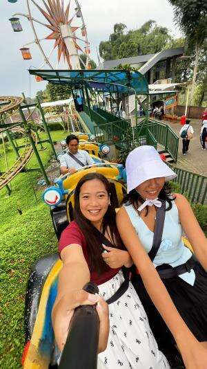 Seru seruan bareng bestie 🤣  #traveling #jalanjalantraveling #jalanjalanbarengbestie #fyp #masukberanda #HOTrctiplus #RCTIHotPlus 