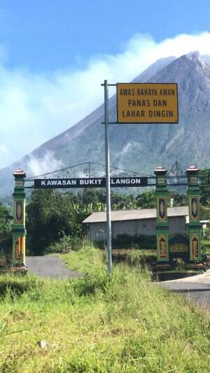  #Gunung Merapi #masukberandamuu #fypシ゚viral  #foryourpage 