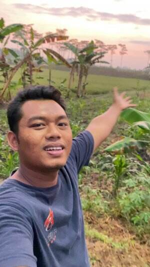Udara ndek pedesaan pancen segerr banget lurrr anyes banget hehhee #olahraga #pagi #olahragapagi #jedamergawe  #fyp  #RCTIPlus  #HOTrctiplus