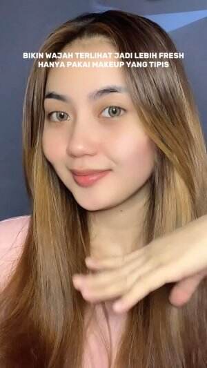 Bisaa di tiru nih hihi supaya wajahnya terlihat fresh #makeuptipis #beauty #chikaaprlaa