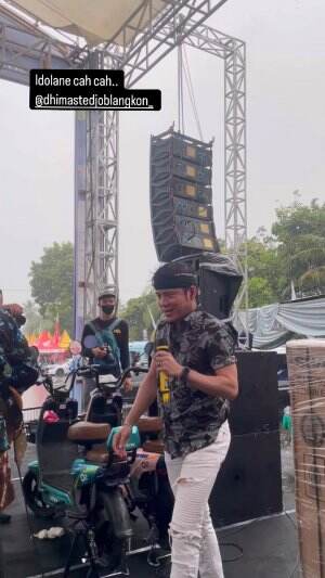 DHIMAS TEJO, artis campursari kondang