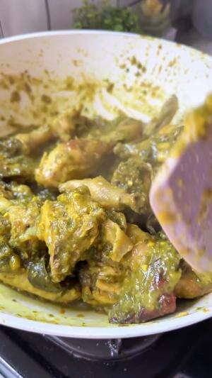 MENU MASAKAN RUMAHAN SIMPLE
“Ayam Cabe Ijo”
#Cooking #inspiration #Menumasakanrumahan #Tips #Trik #Idejualan #ummuhusna