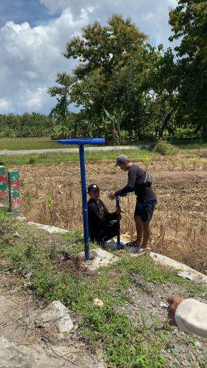 Yoo ayoo masio butek tetep kudu mili banyune #kuli #kerja #kerjakeras #kuliproyek #kulibangunan #proyek #fyp  #jedamergawe #RCTIPlus  #HOTrc