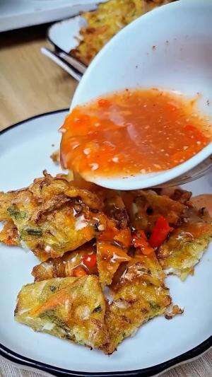 MENU MASAKAN RUMAHAN SIMPLE
“Bakwan Sayur Super Renyah”
#Cooking #inspiration #Menumasakanrumahan #Tips #Trik #Idejualan #ummuhusna