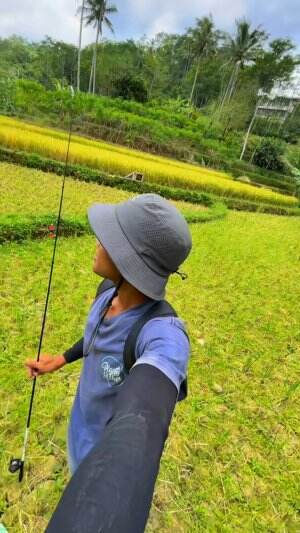 Mancing sampai kewalahan cuma pakai serbuk roti