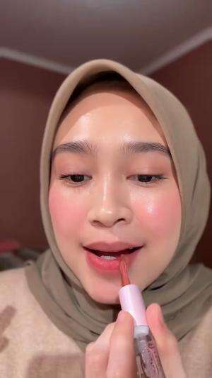 Rekomendasi Glossy lip✨