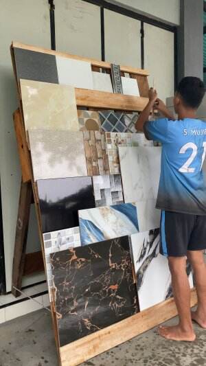Syahdu dengerin air hujan