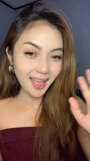 Jadi hot bangettt #lipstick #makeup #beauty #chikaaprlaa #07112025