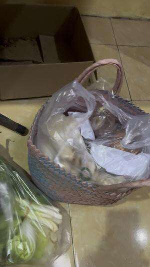 Unboxing belanjaan bojoku seko pasar lurr #belanja #sayur #pasar #pasartradisional #viral #fyp #RCTIPlus  #HOTrctiplus  #icrcti  #RCTIoke  #