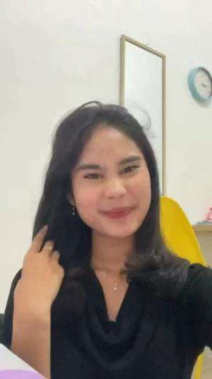 IDOL_XIV KESYA ANINDYA PUTRI_18 tahun_SURABAYA_TERLALU CINTA