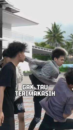 Malah ribut depan gua  #HOTrctiplus 