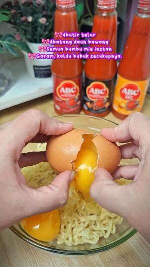 NOSTALGIA JAMAN DULU SERING DIBUATIN NENEK MIE PIZZA KAYA GINI