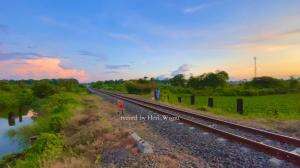 Masinis menyapa  #railfans #storyka #kai #keretaapi #keretalokal #sahabatkai #anakkereta 