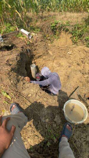 Penemuan tambang emas oleh kita lurr tim horog horoggg wkwkkw #kuli #kulibangunan #kuliproyek #kerja #kerjakerja #kerjakeras #semangat #gigi