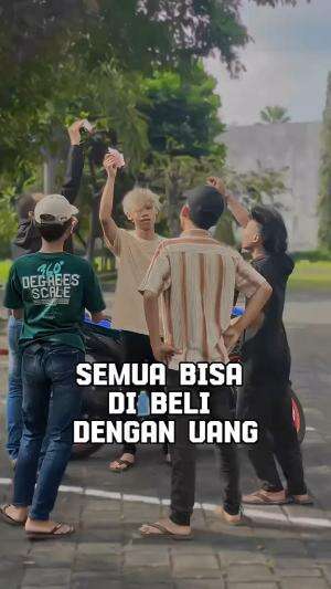 Semua bisa di beli pakai uang #HOTrctiplus 