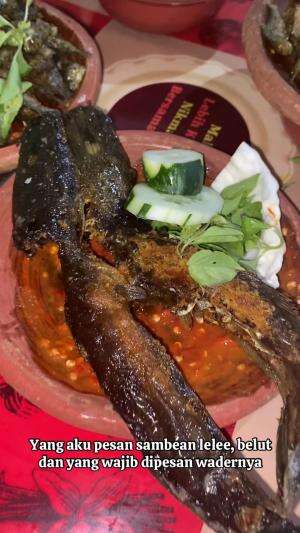 Warung Cak Mat Sambel Wader & Botok

📍Lokasi Jl. Pendopo Agung, RT.01/RW.02, Ngelinguk, Trowulan, Kec. Trowulan, Kabupaten Mojokerto, Jawa T