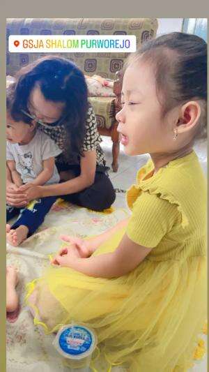 Berdoaa merem dong alka🤗😂