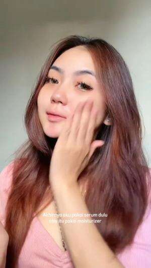 Serum + moisturizer itu penting banget loh jadi jangan di skip yaa! #skincare #beauty #chikaaprlaa