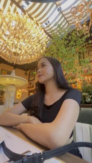 suka banget!!! dinner sambil dengerin air & lagu klasik
