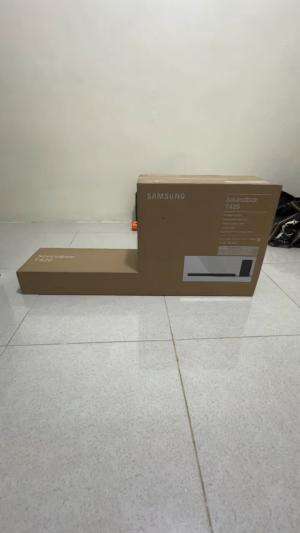 beli soundbar buat bikin bioskop di kamar